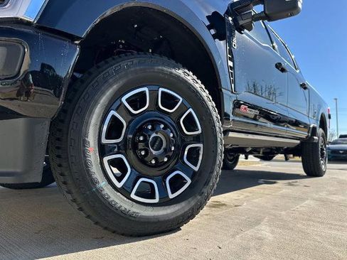 New 2026 Ford F250 Platinum image 29