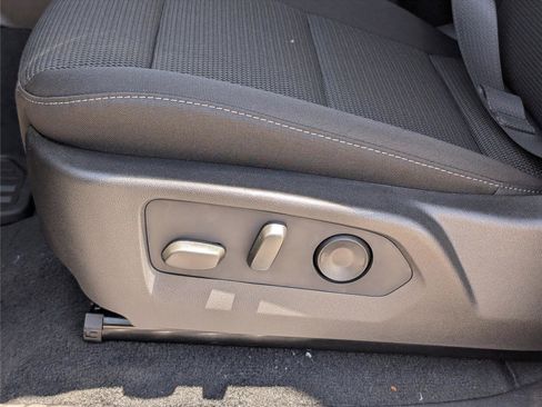 New 2025 GMC Canyon Elevation w/ Convenience Package image 13