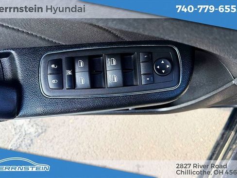 Used 2018 Dodge Charger R/T image 14