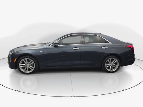 Used 2022 Cadillac CT4 Luxury w/ Sun And Sound Package RWD image 4