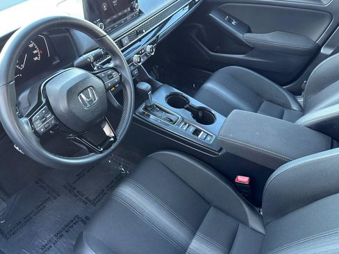 Certified 2025 Honda Civic Sport image 9