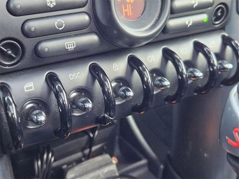 Used 2006 MINI Cooper S image 28