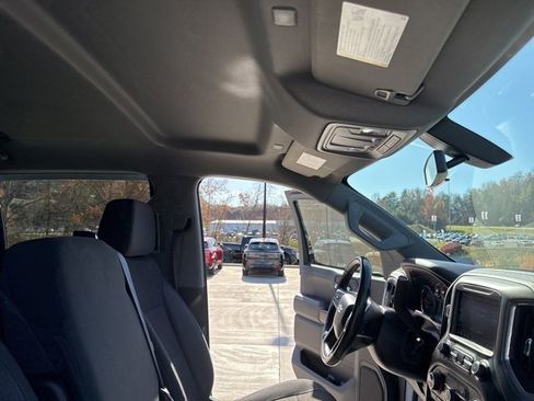 Used 2021 Chevrolet Silverado 1500 RST image 38