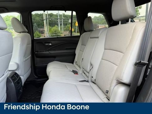 Used 2021 Honda Passport Touring image 39