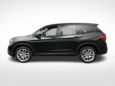 Used 2025 Honda Passport EX-L image 2
