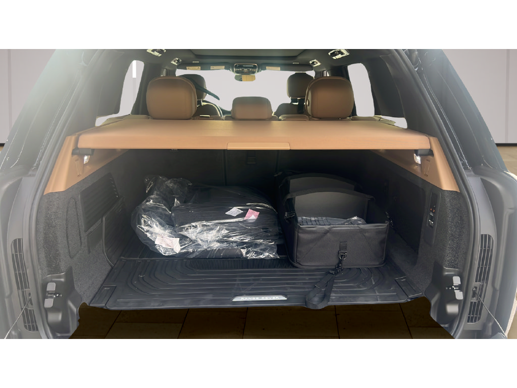 New 2026 Land Rover Range Rover SE AWD/4WD image 16