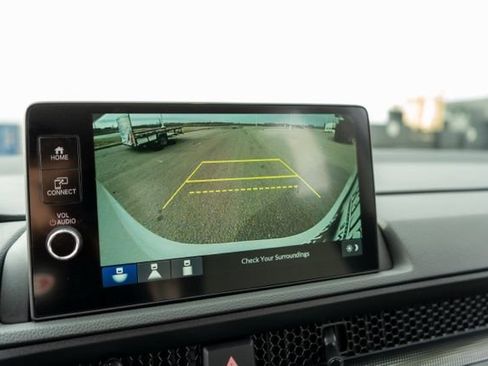 Used 2024 Honda CR-V LX image 19