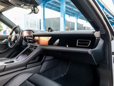 Certified 2025 Porsche Taycan w/ Premium Package image 32