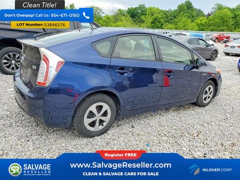 Used 2013 Toyota Prius Three w/ Solar Roof Pkg FWD image 4