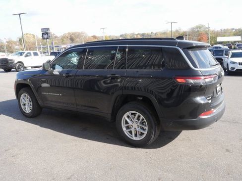 New 2025 Jeep Grand Cherokee L Laredo w/ Luxury Tech Group I image 7