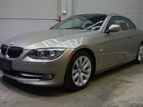 Used 2011 BMW 328i Convertible RWD image 4