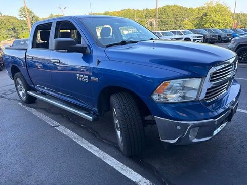 Used 2018 RAM 1500 Big Horn AWD/4WD image 3