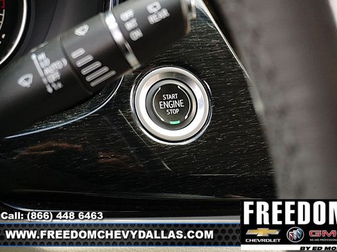 Certified 2023 Cadillac XT6 Premium Luxury image 30