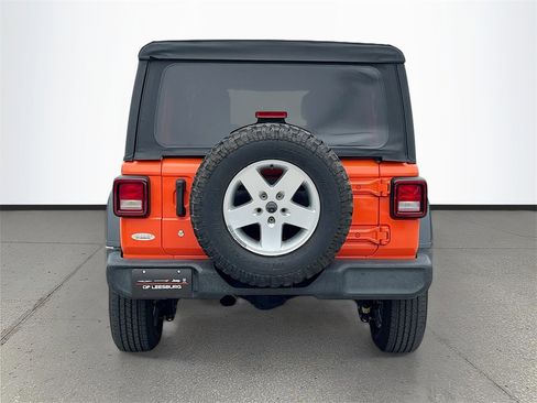 Certified 2018 Jeep Wrangler Unlimited Sport S image 6