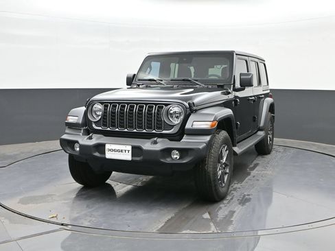 Used 2025 Jeep Wrangler Unlimited Sport AWD/4WD image 27