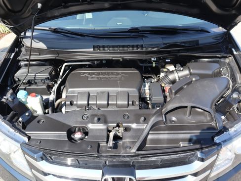 Used 2017 Honda Odyssey Touring Elite image 33
