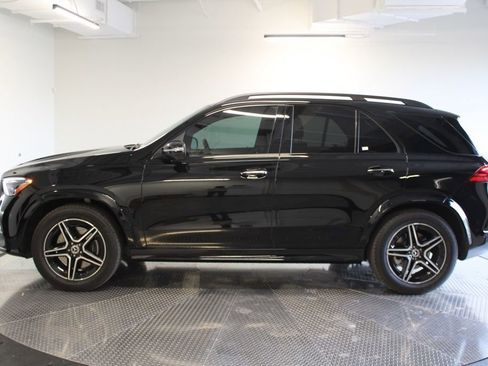 Certified 2025 Mercedes-Benz GLE 350 4MATIC image 2