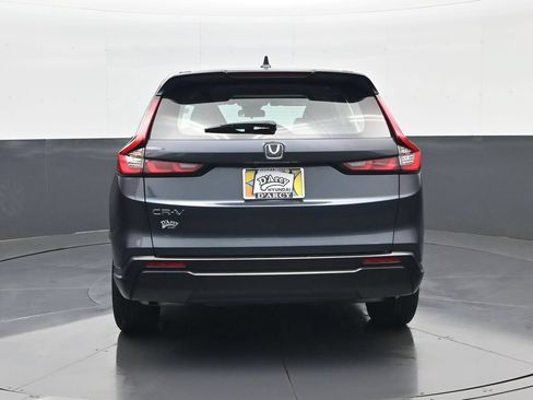 Used 2024 Honda CR-V LX image 7
