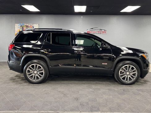 Used 2017 GMC Acadia SLT image 16