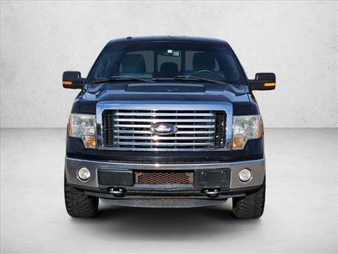 Used 2012 Ford F150 XLT w/ XLT Chrome Pkg image 2