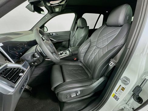 New 2026 BMW X5 xDrive50e AWD/4WD image 16