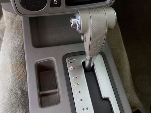 Used 2018 Nissan Frontier S image 19