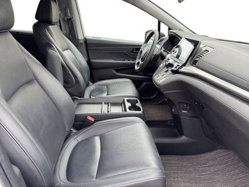 Used 2023 Honda Odyssey EX-L image 17