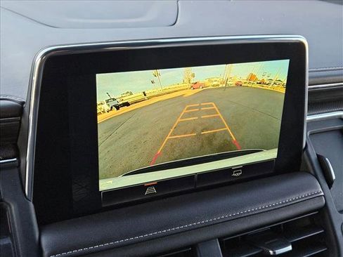 Used 2023 GMC Yukon SLT image 14