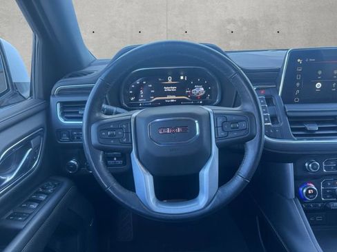 Certified 2022 GMC Yukon XL SLT w/ SLT Luxury Package image 21