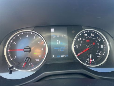 Used 2022 Toyota RAV4 XLE image 15