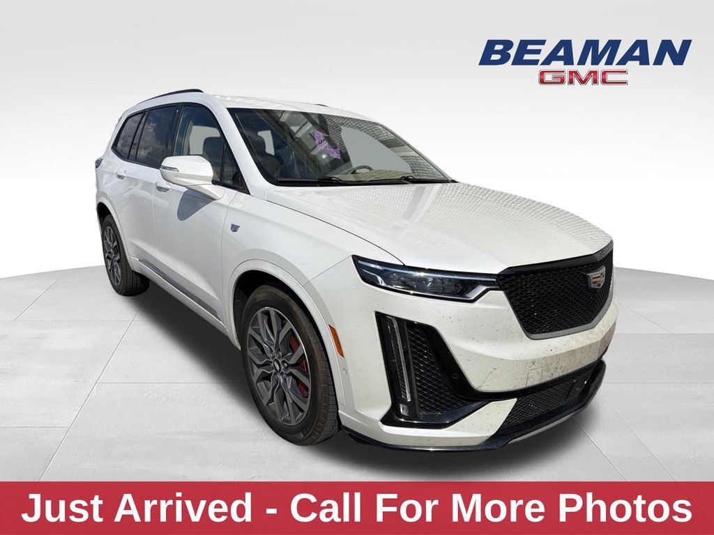 Used 2023 Cadillac XT6 Sport w/ Platinum Package AWD/4WD image 1