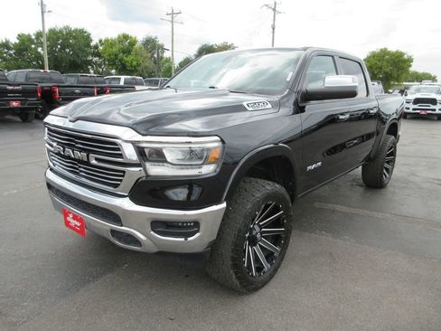 Used 2020 RAM 1500 Laramie w/ Trailer Tow Group AWD/4WD image 11