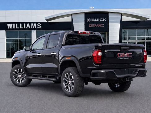 Used 2025 GMC Canyon Denali AWD/4WD image 3