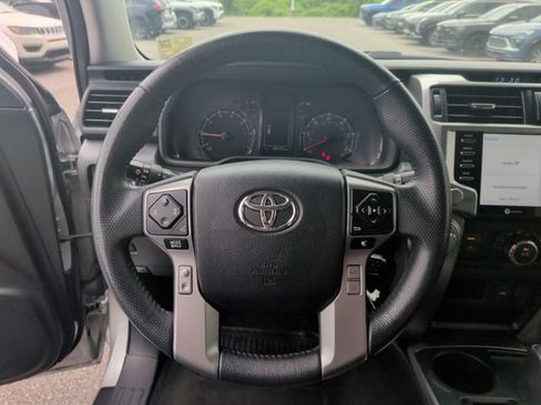 Used 2021 Toyota 4Runner SR5 RWD image 15