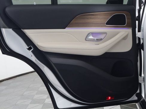 Certified 2025 Mercedes-Benz GLE 450e 4MATIC image 13