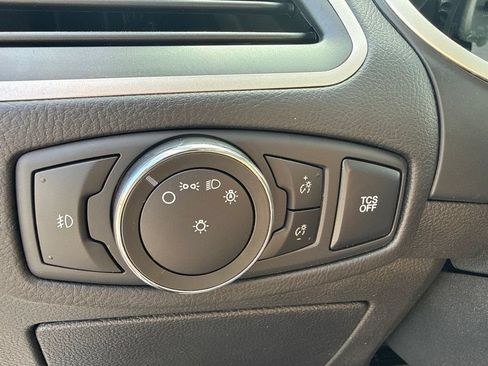 Used 2021 Ford Edge SEL w/ Cargo Accessory Package AWD/4WD image 18