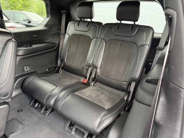 Used 2023 Jeep Grand Cherokee L Laredo AWD/4WD image 14