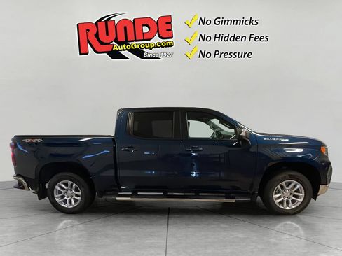 Used 2023 Chevrolet Silverado 1500 LT AWD/4WD image 7