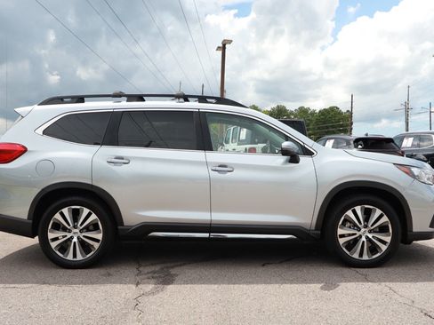 Used 2019 Subaru Ascent Limited AWD/4WD image 6