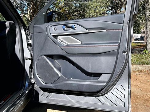 Used 2025 Ford Explorer ST image 25