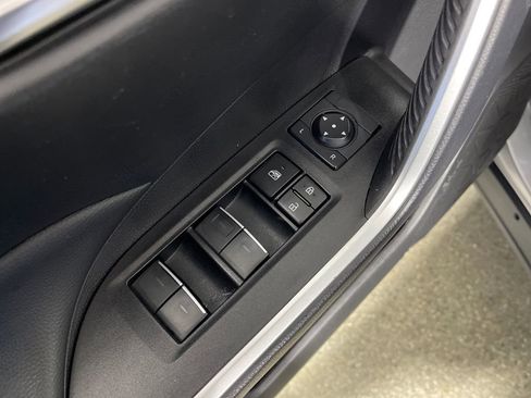 Certified 2022 Toyota RAV4 XLE Premium image 16