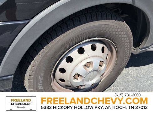 Used 2023 Ford Transit 350 XLT RWD image 9