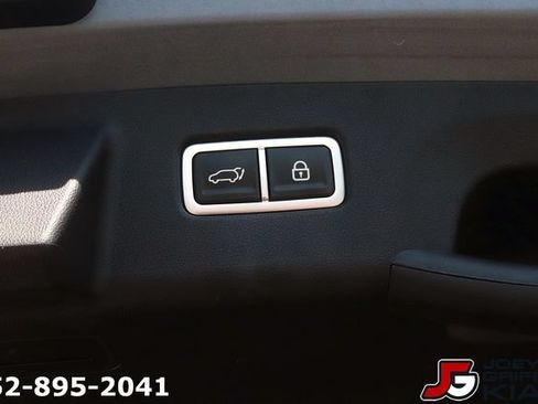 Certified 2023 Kia Sorento SX Prestige AWD/4WD image 19