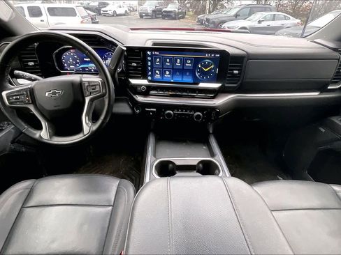 Used 2024 Chevrolet Silverado 2500 LTZ w/ LTZ Plus Package image 15