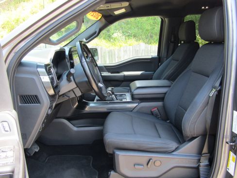 Used 2021 Ford F150 XLT w/ Equipment Group 302A High AWD/4WD image 14