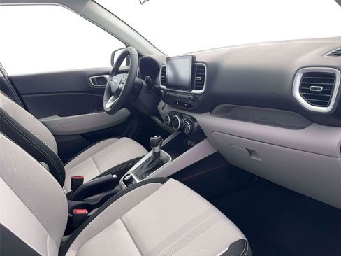 New 2026 Hyundai Venue SEL FWD image 34