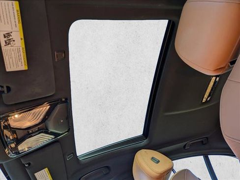 Certified 2023 BMW 530i w/ Convenience Package image 16