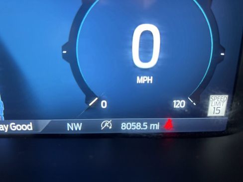 Used 2025 Ford F150 Lariat w/ Equipment Group 501A Mid image 4