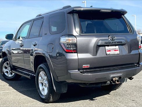 Used 2023 Toyota 4Runner SR5 Premium image 11