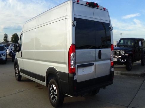 Used 2025 RAM ProMaster 2500 w/ Quick Order Package 22G SLT image 8